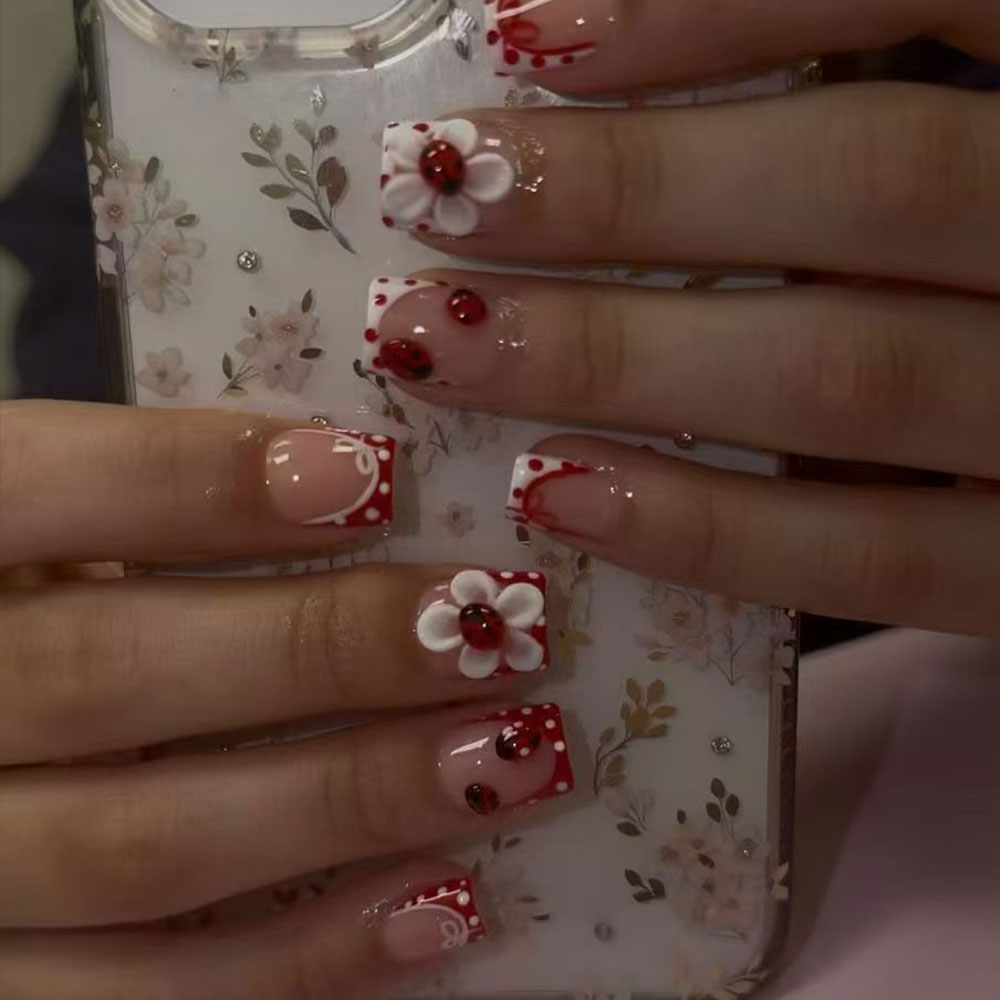 24 pieces per set. Rectangular - Nail Art Flower incelemesi ve fiyatı